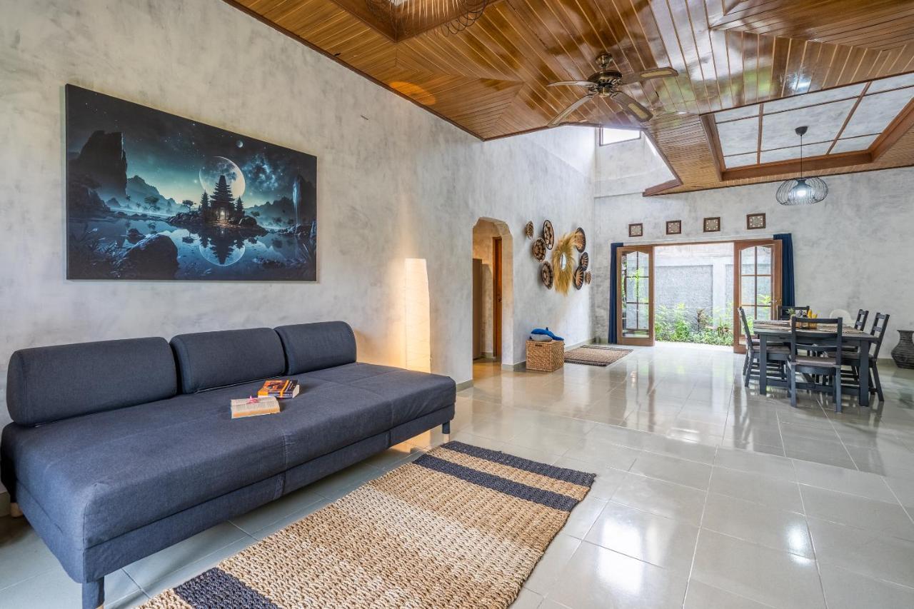 Inari Villa Nusa Dua ヌサドゥア エクステリア 写真
